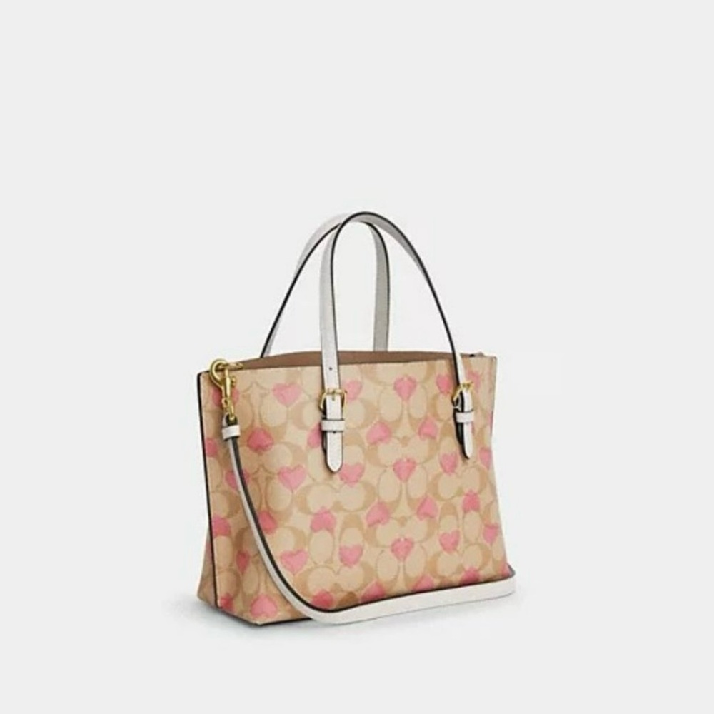 coach Mollie Tote 25 In Signature Canvas With Heart Print cp057